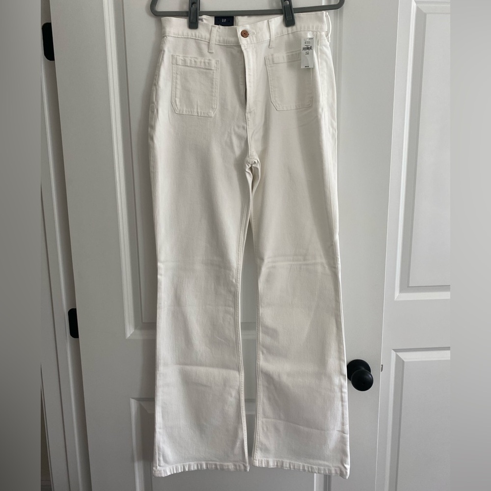 Gap Women's White Flare Jeans NWT 12L